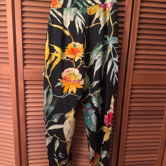 Zara Tropical RARE Jumpsuit Size M Satin Effect - Picture 2 of 9